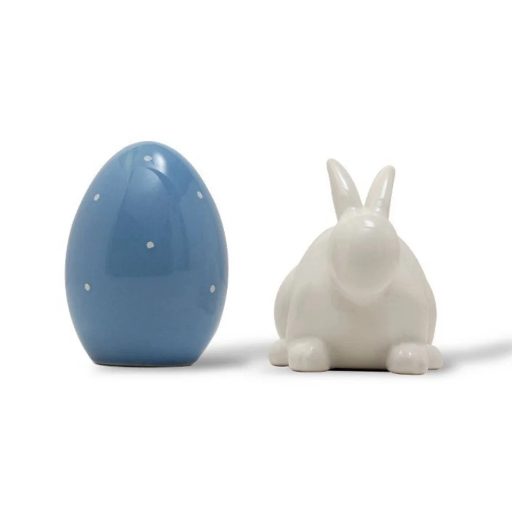 Target 2021 Bullseye Playground Ceramic Easter Bunny Salt and Pepper Shaker Set